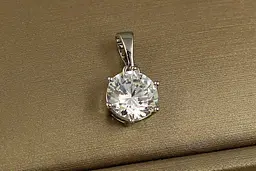 Кулон Xuping Jewelry білий камінь на шість кріплень 8 мм сріблястий