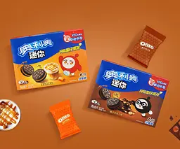 Печиво Oreo Mini Sea Salt Caramel Sandwich Biscuits Eggy Party 120г - мініатюра 4