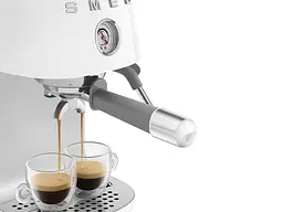 Кавоварка Smeg ECF03WHEU - мініатюра 3