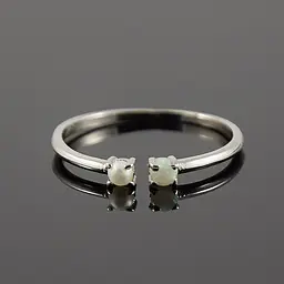 Каблучка з родієвого срібла з перлом 15 SK-0010