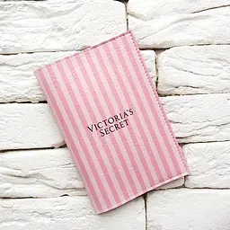 Обкладинка для паспорта Victoria's Secret 3