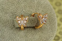 Сережки дитячі Xuping Jewelry Дивовижний метелик 1,2 см золотисті - мініатюра 2