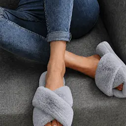 Женские домашние тапочки с мехом — тёплые, мягкие тапочки для дома с открытым носком 36–37, серые KT8003931 - миниатюра 4