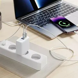 Зарядний пристрій-адаптер на 3 виходи Proove Shot GaN 67 W (2 Type-C + USB) білий - мініатюра 3