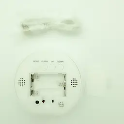 Дзеркальний електронний LED годинник настільний з білим підсвічуванням і термометром UKC DT-6505 - мініатюра 3