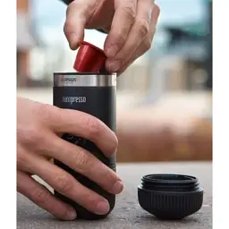 Портативна еспресо-кавоварка Wacaco Nanopresso з адаптером для капсули - мініатюра 7