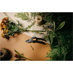Площинний секатор Fiskars Solid P121 (1057160) - мініатюра 5