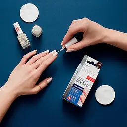 Зміцнювальний засіб для нігтів Eveline Cosmetics Nail Therapy Professional з діамантами 12 мл - мініатюра 4