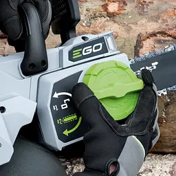 Пила ланцюгова акумуляторна EGO CS1800E (45 см, 20 м/с, 56 В, без акумуляторів та зарядного пристрою) - мініатюра 3