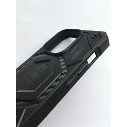 Оригінальний протиударний чохол UAG Monarch Pro MagSafe для iPhone 14 Pro (6.1") Carbon Black 114030114242 - мініатюра 5