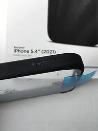 Чохол прозорий протиударний Spigen Ultra Hybrid Crystal ACS03351 для iPhone 13 Mini (5.4") Matte Black - мініатюра 4