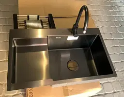 Мийка кухонна Kraft Handmade HS7848 AR права + кошик 780х480х230х3 мм Чорний 30412 - мініатюра 3