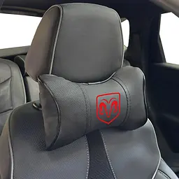 Подушка на підголівник з логотипом Dodge Екошкіра 3D Кольоровий лого Чорна-Чорний кант 1 шт