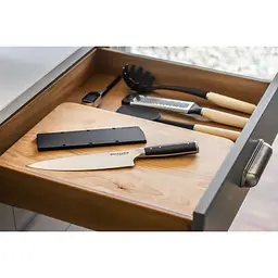 Ніж кухонний KitchenAid Coreline з захисним чохлом для леза (KOG8IFSSOHOBA) - мініатюра 13