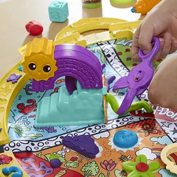 Набір для творчості з пластиліном Play-Doh Fold & Go Playmat Starter Set зі складним килимком для зберігання, (F9143) - мініатюра 16