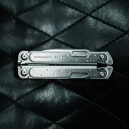 Мультитул Leatherman Free P2 + синтетичний чохол (832638) [60733] - мініатюра 9