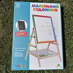 Двосторонній дерев'яний мольберт Tree Toys для дітей 3+ рочки з маркерами крейдою і губкою Дитяча дошка для малювання та навчання - мініатюра 3