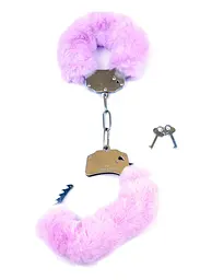 Наручники з хутром Fetish Boss Series Furry Cuffs фіолетові - мініатюра 4