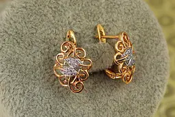 Сережки Xuping Jewelry два листочки в завитках з родієм 1,6 см золотисті - мініатюра 2