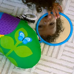 М'яка розвиваюча подушка Baby Einstein Cal-a-Pillow (16756) - мініатюра 7