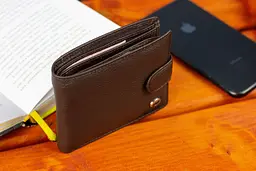 Шкіряне чоловіче портмоне на кнопці ST Leather ST104 коричневе 9,5 см - мініатюра 9