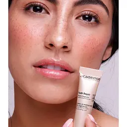 Бальзам для губ Academie Visage Youth Repair 3D Lip Perfector 15 мл (3145079123056) - мініатюра 5