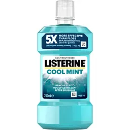 Ополіскувач для ротової порожнини Listerine Свіжа м'ята Захист ясен 250 мл (103060030)