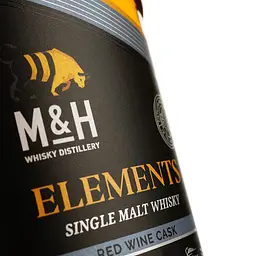 Віскі M&H Elements Red Wine Cask Single Malt Whisky 46% 0.7 л в подарунковій коробці - мініатюра 4