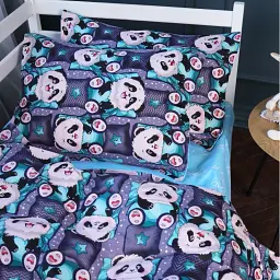 Простирадло Mirson на резинці Kids Time 17-0722 Tiny Panda 70х140 см бязь блакитне (2200010688849) - мініатюра 3