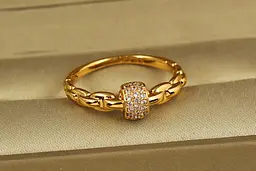 Кільце Xuping Jewelry Ланцюгова Іскра р 19 золотисте