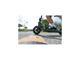 Електросамокат Xiaomi Mi Electric Scooter Elite BHR9602EU - мініатюра 11