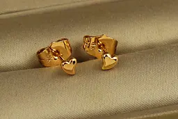 Сережки гвоздики Xuping Jewelry Гладкі серця 4 мм золотисті