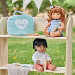 Сукня для ляльок з пов'язкою для волосся Miniland 38 см блакитна (31687) - мініатюра 2