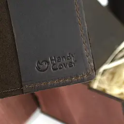 Подарунковий набір чоловічий в коробці Handycover №46 (коричневий) ключниця, обкладинка на документи і паспорт - мініатюра 9