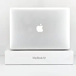 Ноутбук Apple MacBook Air 7,2 A1466 (FVFX52MNJ1WL) (i5-5350U/8/250SSD) - Class A - мініатюра 5