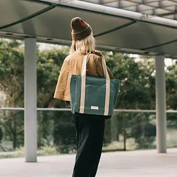 Сумка Native Union W.F.A Tote Bag Pro Slate Green (TOTE-PRO-BAG-GRN) - мініатюра 3