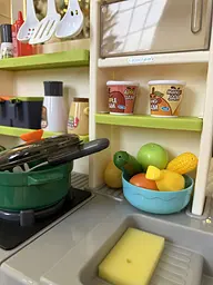 Велика дитяча ігрова кухня з підсвіткою та парою Кухонний ігровий набір з духовкою, плитою та аксесуарами 66 деталей - мініатюра 4