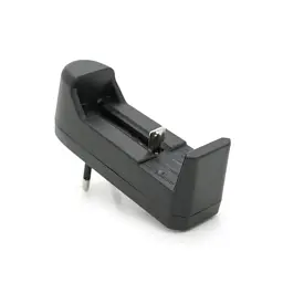 Зарядний пристрій для акумуляторів Merlion 1 Slot, AA/AAA/18650, 3.7V/1000mAh (BLC-001A / 04448)
