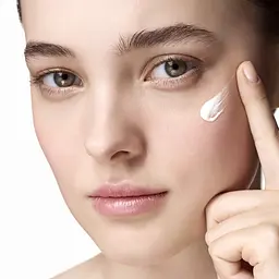 Сонцезахисний крем матовий 3в1 Vichy Capital Soleil Mattifying для жирної проблемної шкіри SPF50+ 50 мл (MB232700) - мініатюра 3