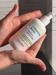 Заспокійливий гель Hollyskin Calamine Body з Каламіном для делікатного очищення шкіри 250 мл - мініатюра 2
