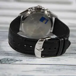 Годинники Casio Edifice EFR-526L-2CVUEF для чоловіків на шкіряному ремінці - мініатюра 2