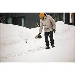 Ручний розкидач Fiskars Solid (1057076) - мініатюра 9