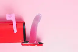 Фалоімітатор з рожевим градієнтом та блискітками Love To Love DILDOLLS - SUNRISE, ультрам'який - мініатюра 6