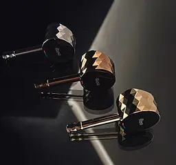 Набір гігієнічного душу Rea Loop Diamond прихованого монтажу gold REA-B8997 - мініатюра 3