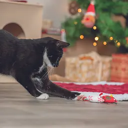 Іграшка для котів Trixie Мишка тканина 7 см 2 шт. біла/червона (92451_Christmas) - мініатюра 3