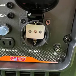 Інверторний Бензиновий генератор ZEKO  ZK5700S-INV (2,8 /3.0 кВт) - мініатюра 4