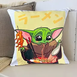 Подушка велюрова декоративна 3D Малюк Йода 35х35 см