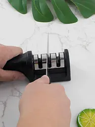 Механічна точилка для всіх видів ножів, Kitchen Master Чорний 84032 - мініатюра 3