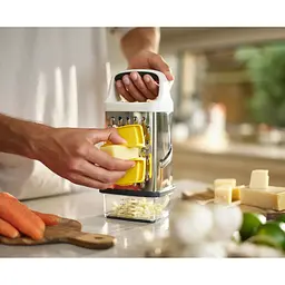 Терка з ємністю Joseph Joseph Multi-Grip Box Grater жовта (20225) - мініатюра 13