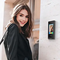 IP-відеопанель багатоабонентська 2Mp Akuvox E18C з екраном 7", розпізнаванням облич та зчитувачем EM-Marine / Mifare / NFC / BLE / QR (00-00002167) - мініатюра 7